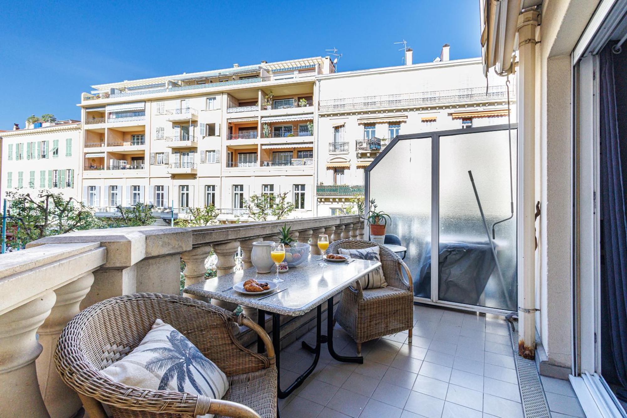 Le Victoria, Elegant T2 Au Bord Des Plages, Piscine, Sauna Menton Ngoại thất bức ảnh